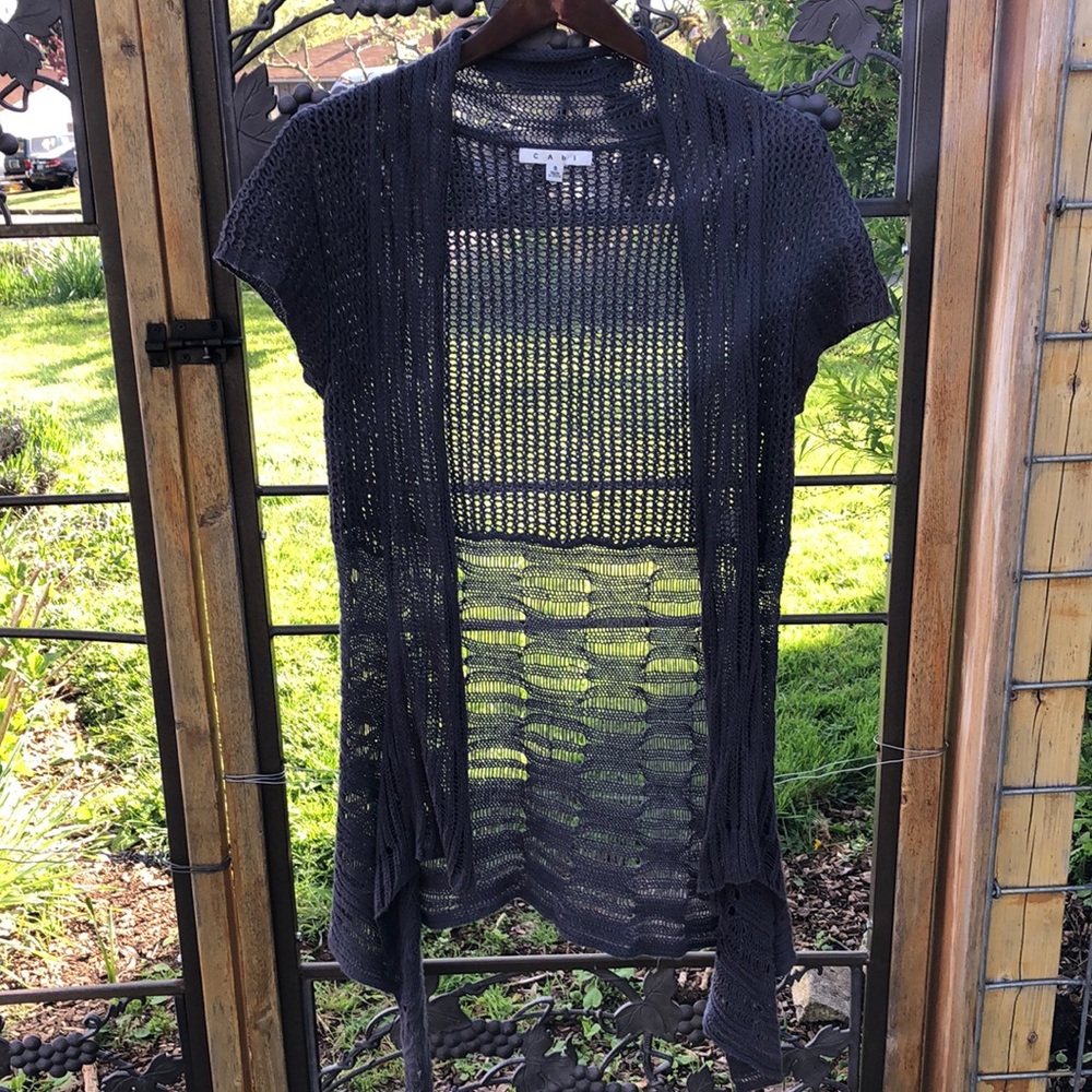 CAbi crochet style open front short sleeve sweater size S
